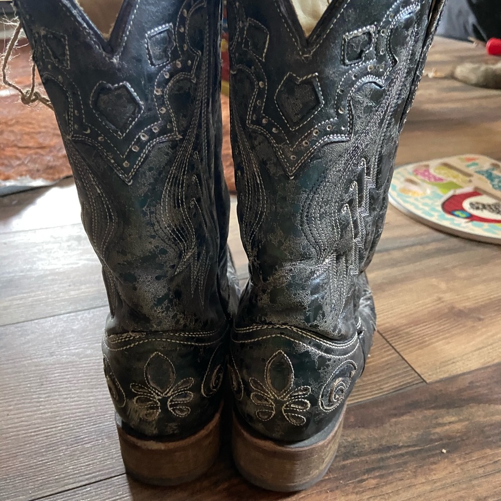 Corral Python Inlay boots 7.5B - Picture 3 of 8